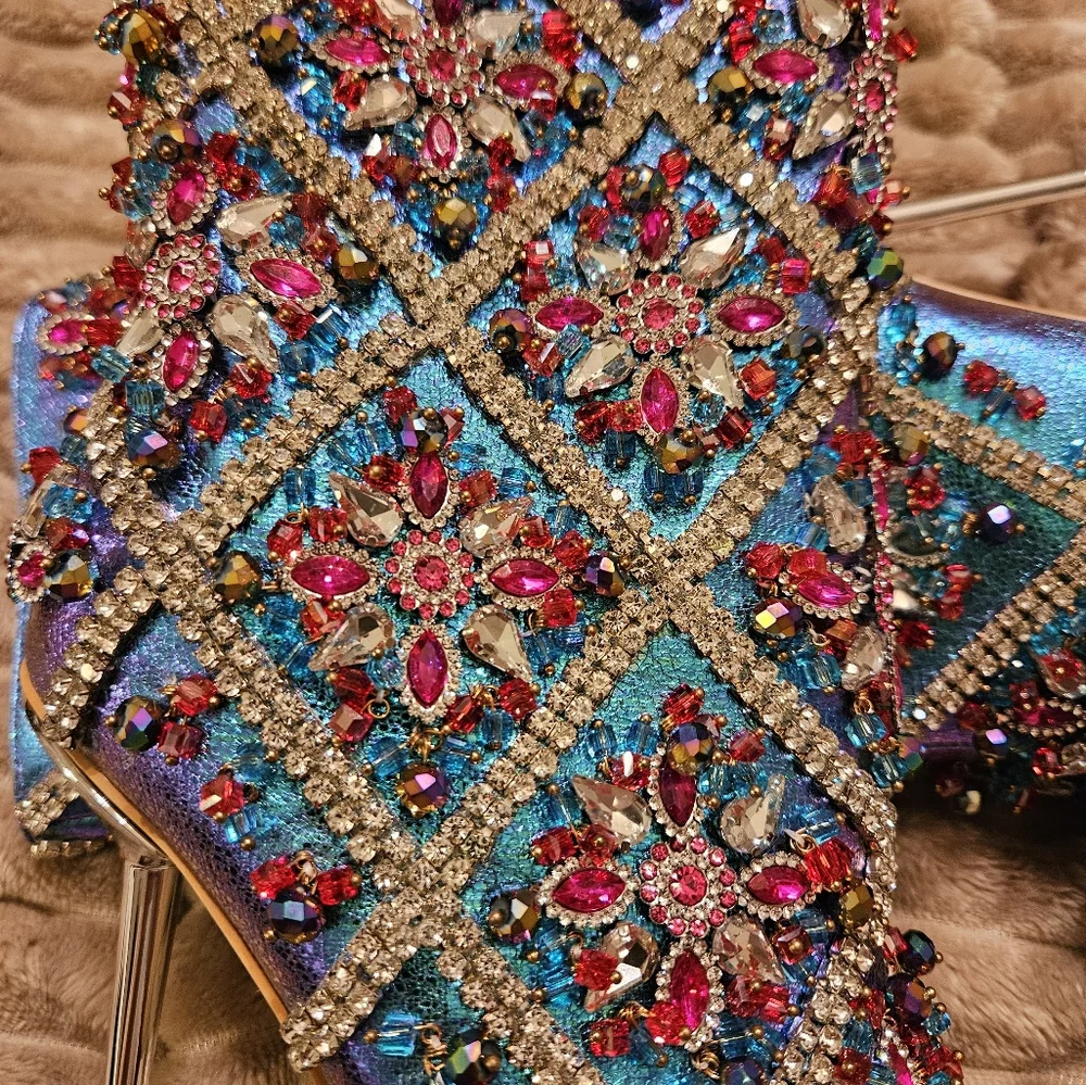 AZALEA WANG CRISP MULTI SIZE 8 - Picture 10 of 11